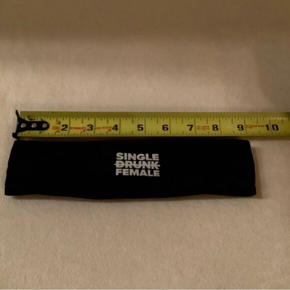 SINGLE DRUNK FEMALE HEADBAND BLACK NEW - Picture 3 of 3